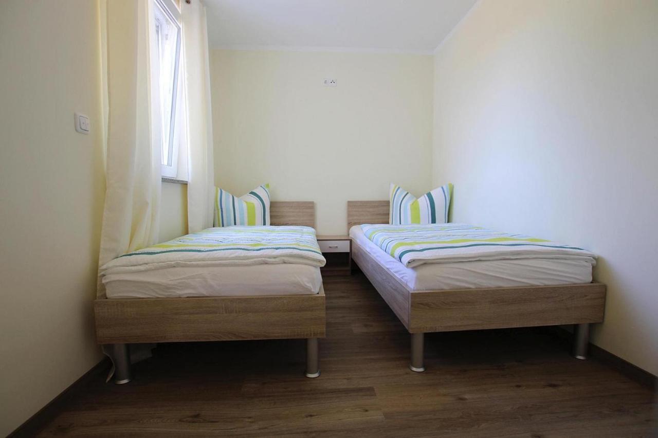 Apartment Hafenflair Am Plauer See, Плау ам Зее Екстериор снимка